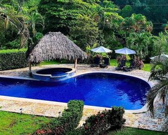 Hotel Delfin Playa Bejuco - Esterillos Este - Bazén
