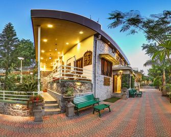 Hari Niwas - A Boutique Garden Resort Mount Abu - Mount Abu - Building