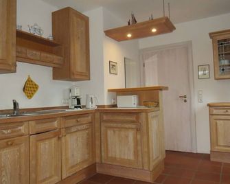 Für Eine Tolle 'zeit zu Zweit' ist Diese Wohnung im Schönen Ort Norddorf Perfekt Geeignet. Ob mit Partner Oder der Besten Freundin. Hier Werden Sie Sich Wohl Fühlen! - Norddorf - Küche