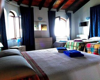 Monti e Mare - Lanusei - Bedroom