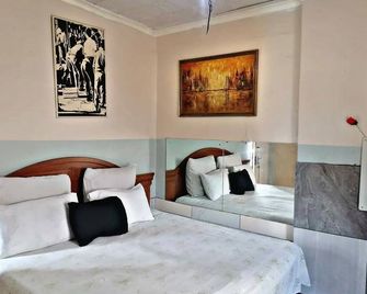 Valley Center Guest House - Johanesburgo - Habitación