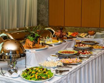 Windsor Asturias Hotel - Rio de Janeiro - Buffet