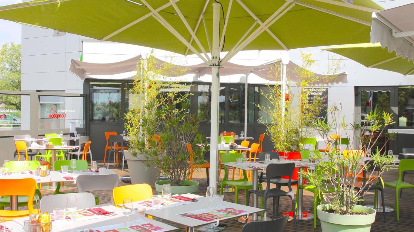 إيبيس ستايلز رومان فالينس جار تي جي في