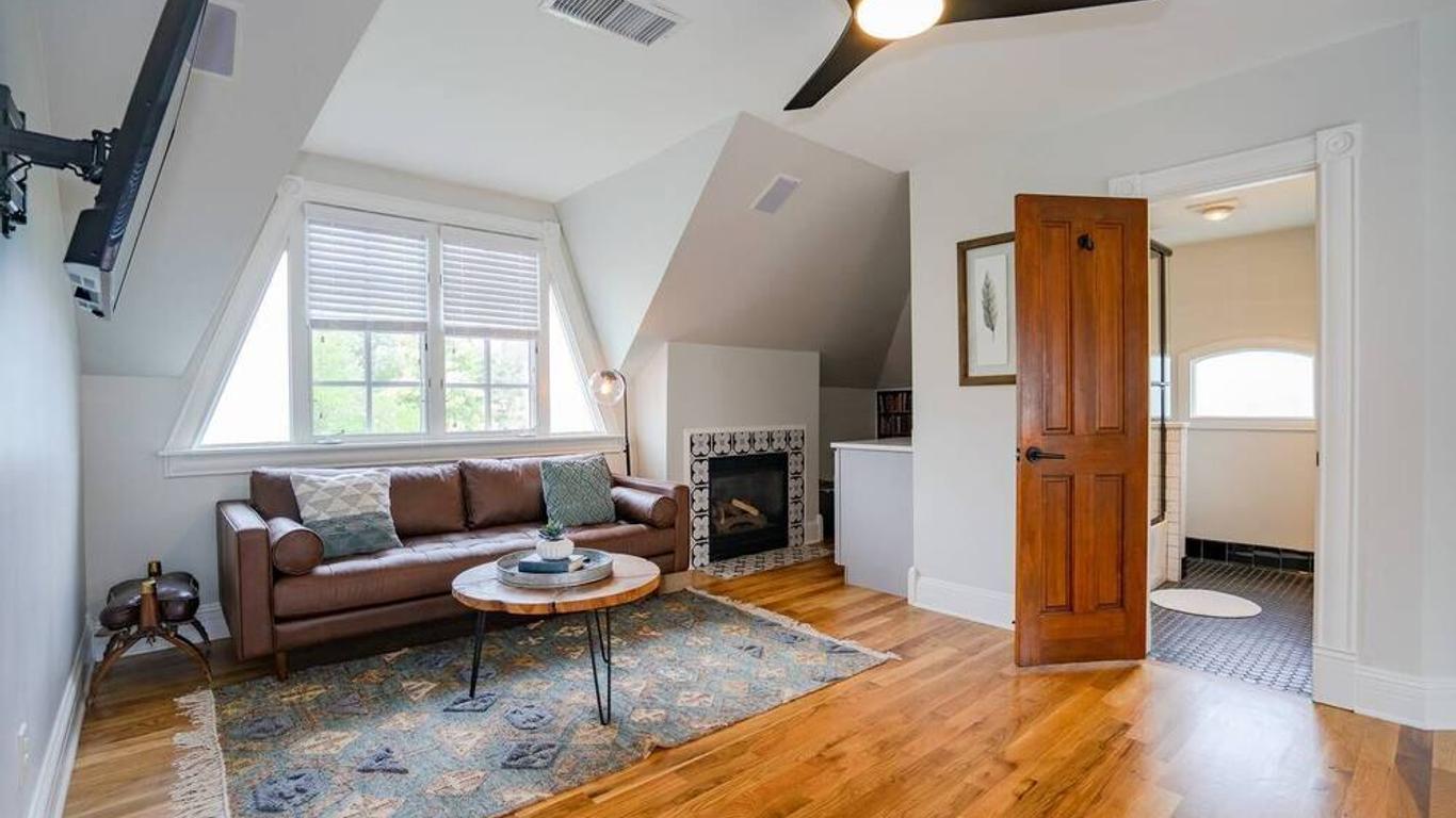 The Curtis Park Club