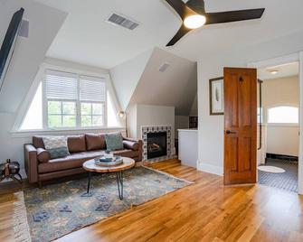 The Curtis Park Club - דנבר - סלון