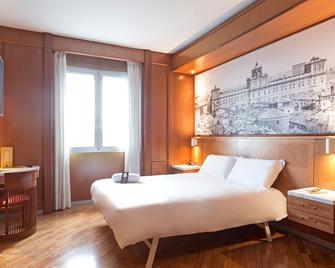 B&b Hotel Modena - Modena - Bedroom