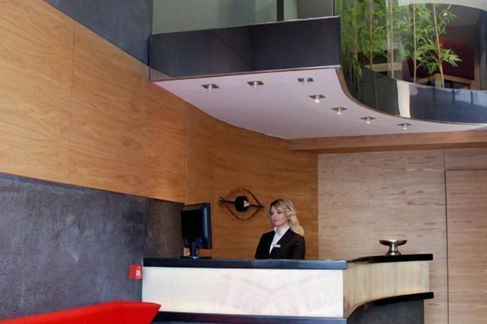 Front desk view of Met Boutique Hotel