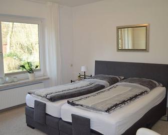 Ferienwohnung am Maienbach - Bad Bramstedt - Спальня