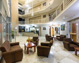 Hotel Arenas en Punta Leona - Agujas - Lobby
