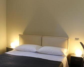 Hotel Torre Domini - Giovinazzo - Bedroom
