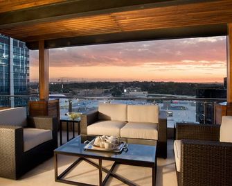 Davinci Suites - Johanesburgo - Balcón