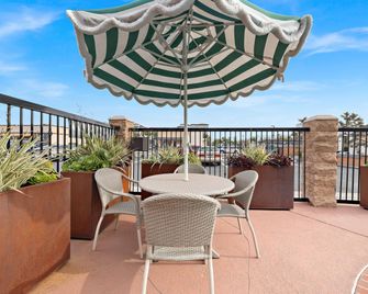 Econo Lodge Inn & Suites Escondido Downtown - Escondido - Uima-allas