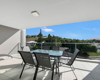 Echelon Apartments Yeppoon - Yeppoon - Balkon