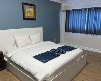 Cozy studio in tranquil Bolabog Beach, Malay with AC, WiFi - Malay