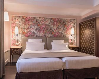 Crystal Hotel - Paris - Bedroom