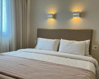 Quarto plus no Linhares Design Hotel ES - Linhares - Bedroom