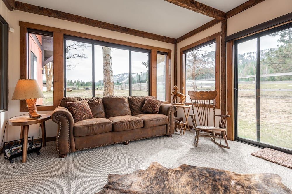 Rbh Mountain Ranch Home