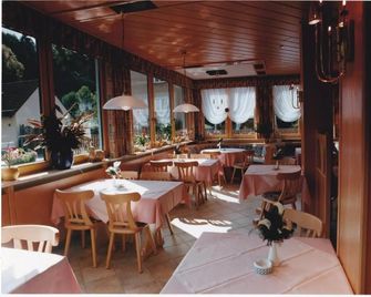 Gaestehaus Forellenhof - Pottenstein - Restaurant
