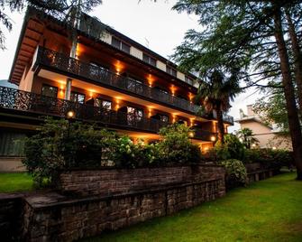 Hotel Chrys - Bolzano - Building