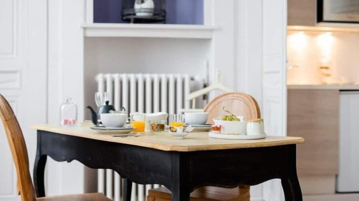 ميزون أيلور