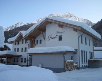 Ferienhaus Gundi - Pettneu Am Arlberg - Gebäude