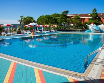 Apartments Vila Barka - Portorose - Piscina