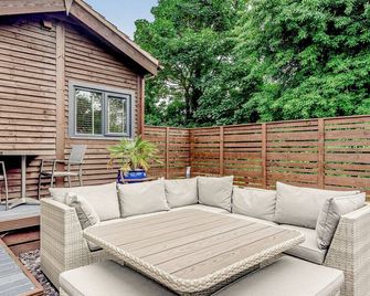 2 bedroom accommodation in Kirton, Near Spalding - Boston - Patio