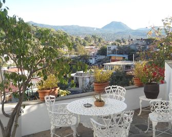 Hotel Boutique Hostal de Paola - Valle de Bravo - Balcony
