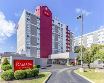The Capitol Hotel - Charleston - Edificio