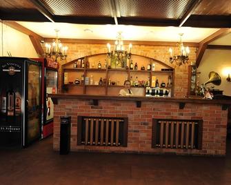 Rest House - Volgogrado - Bar