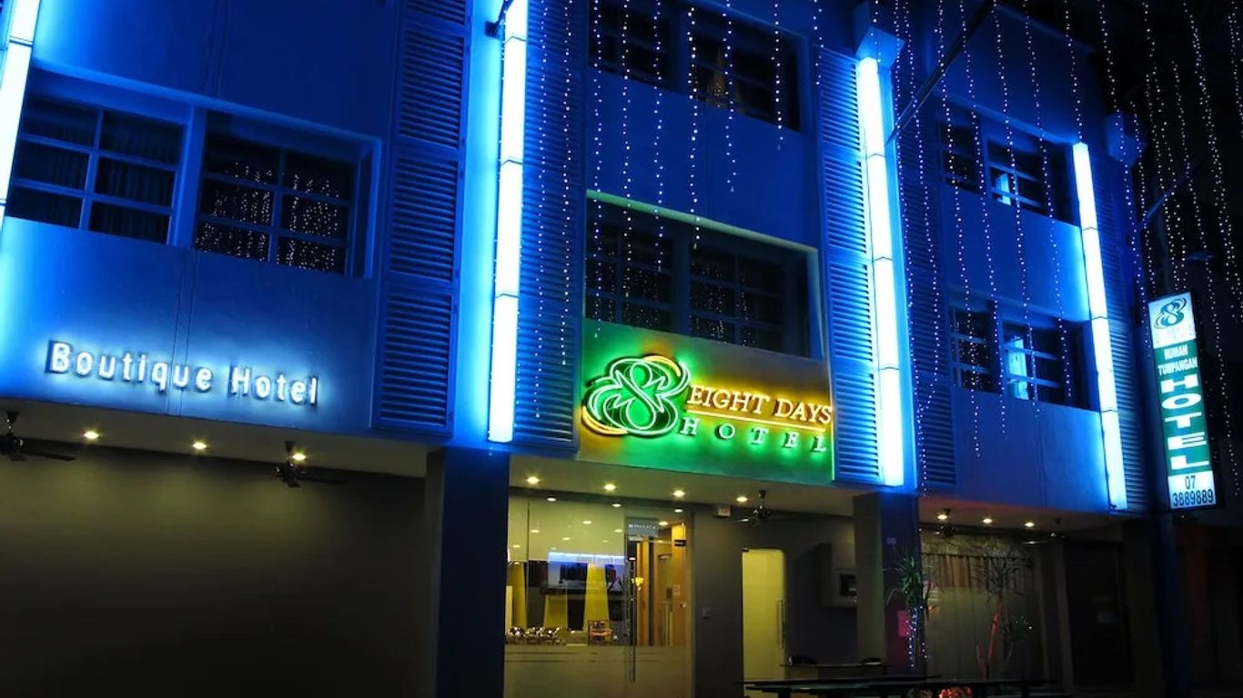 Eight Days Boutique Hotel @ Permas Jaya