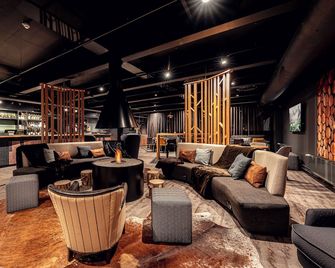 Quality Hotel Sveitsi - Hyvinkää - Lounge