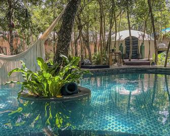 The Yellow Nest Tulum - Chemuyil - Alberca