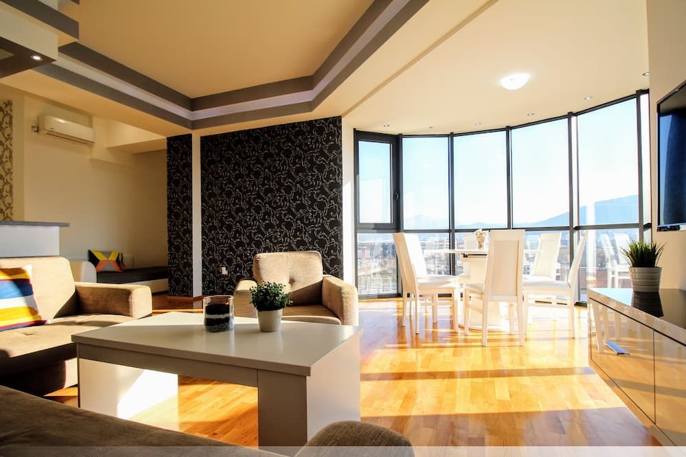 Luxury Skopje Apartments - סקופיה - סלון