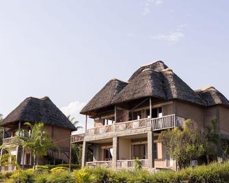 Tanganyika Bluebay Resort - Minago - Edificio