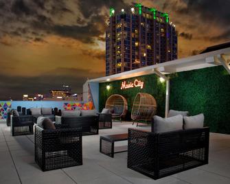 Aloft Nashville West End - Nashville - Patio