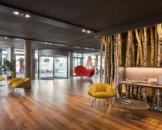 Four Points by Sheraton Bolzano - Bozen - Lobby