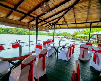 Shiny Lakeside Resort - Hikkaduwa - Restaurant