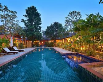 Happy Cottage - Chalong - Piscina