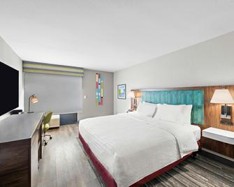 Hampton Inn by Hilton Los Angeles Airport - Inglewood - Slaapkamer