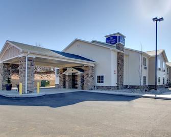 Cobblestone Hotel and Suites - Salem - Salem - Edificio