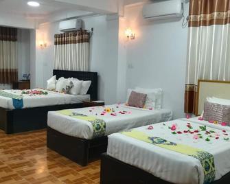 Golden Palace Hotel - Hpa-an - Bedroom