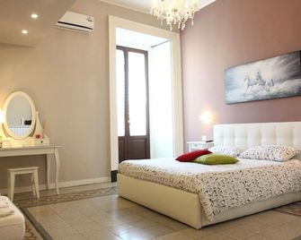 B&B Suite Cutelli - Catania - Bedroom