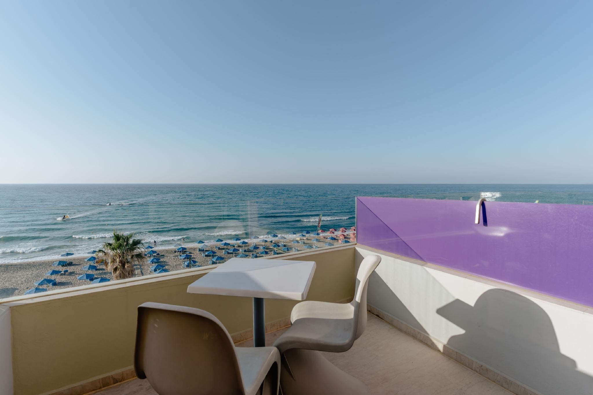 Palm Beach Hotel Apartments - ריתימנו - מרפסת