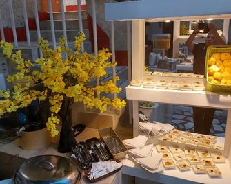 Hotel Toledo Fl - קרטחנה דה אינדיאס - מסעדה