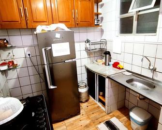 Tanan Hostel - São Luiz - Kitchen