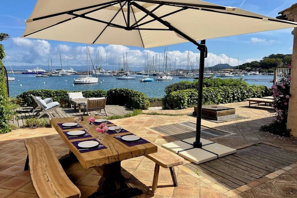 Rent house on the island of Porquerolles with exceptional location 7 sleeps - הייר - פטיו
