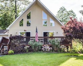 Only 1 week left in August, 2025 at Whispering Waters on Keuka Lake! - Keuka Park - Building