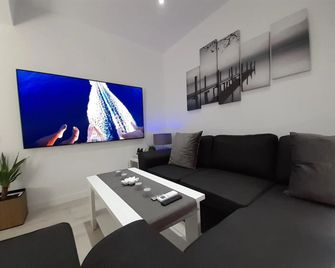 Domotic Lux Apartment - Granada