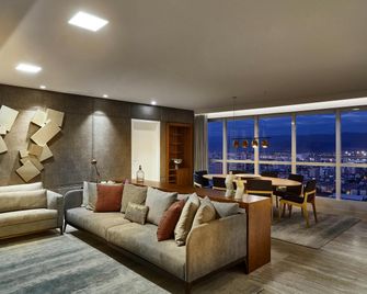 Sheraton Santos Hotel - סנטוס - סלון